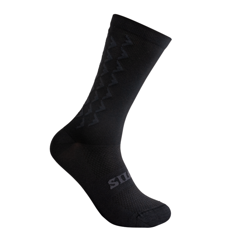 AERO Tall black | anti bacterial | comfortable | knit socks | soft | odor free | moisture control